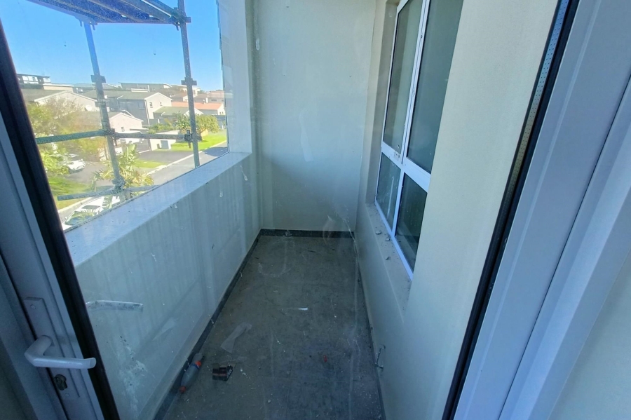To Let 1 Bedroom Property for Rent in Table View Western Cape